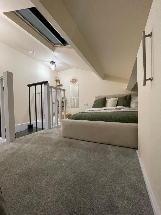 Unique Duplex Apartment Free Parking Free Wi-Fi 6 Minutes From Leeds City Centre Eksteriør bilde