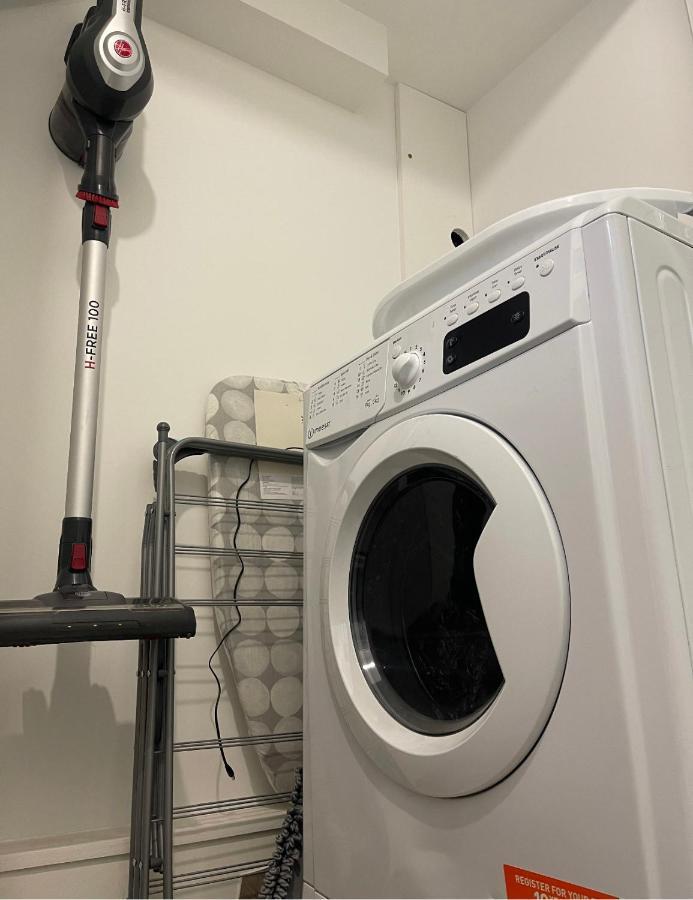 Unique Duplex Apartment Free Parking Free Wi-Fi 6 Minutes From Leeds City Centre Eksteriør bilde