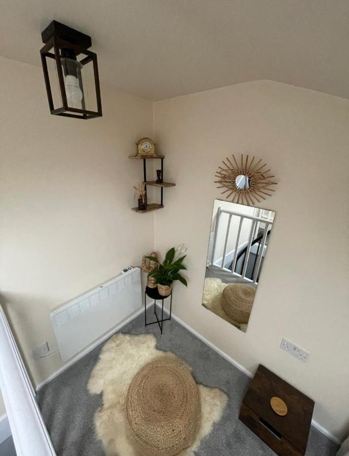 Unique Duplex Apartment Free Parking Free Wi-Fi 6 Minutes From Leeds City Centre Eksteriør bilde